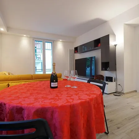 Ghisello Luxury Guesthouse 1 Bologna Exterior photo
